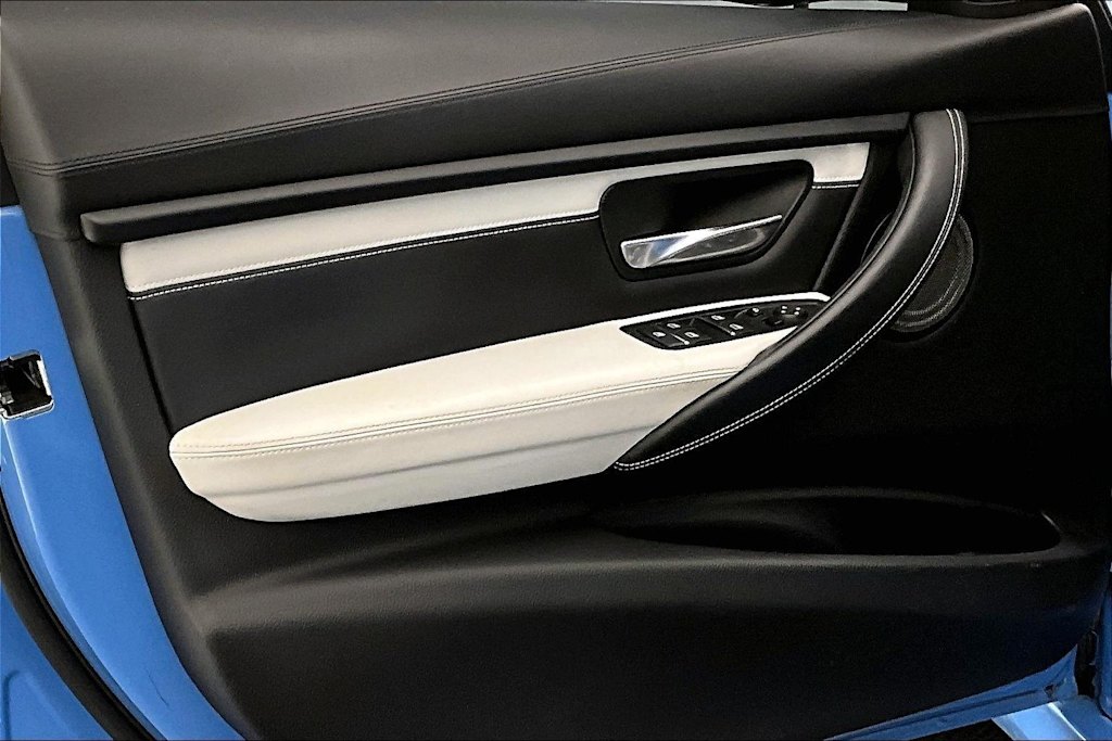 Thumbnail: 2018 BMW M3 - 27