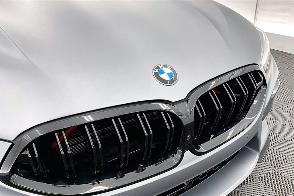 Thumbnail: 2024 BMW M8 - 32
