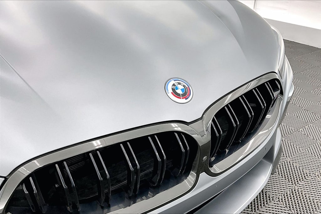 Thumbnail: 2023 BMW M8 - 32