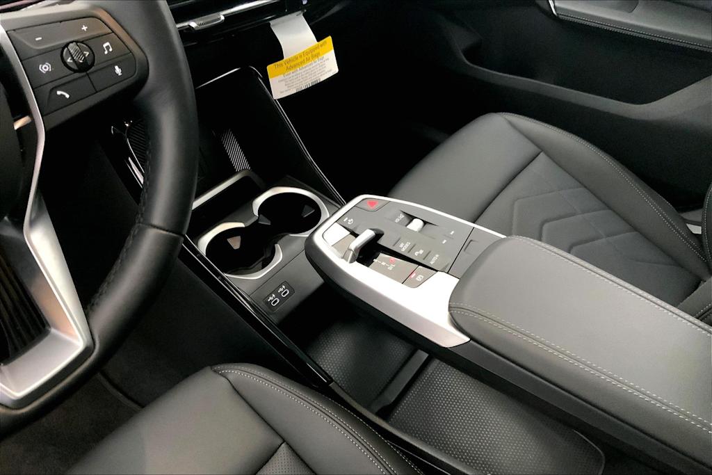 Thumbnail: 2024 BMW X2 - 17