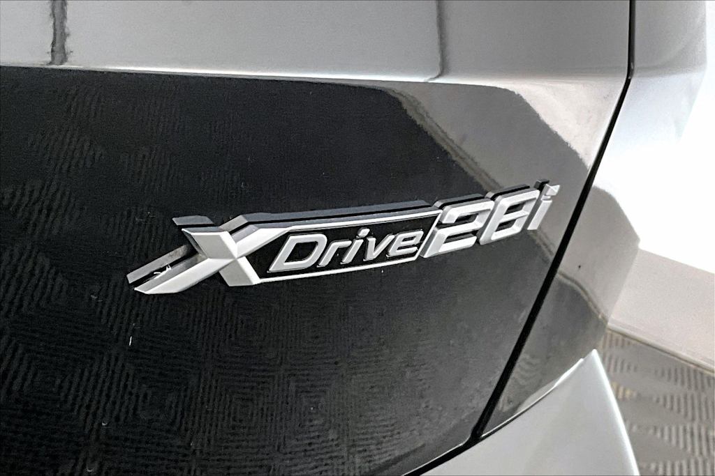 Thumbnail: 2025 BMW X2 - 7