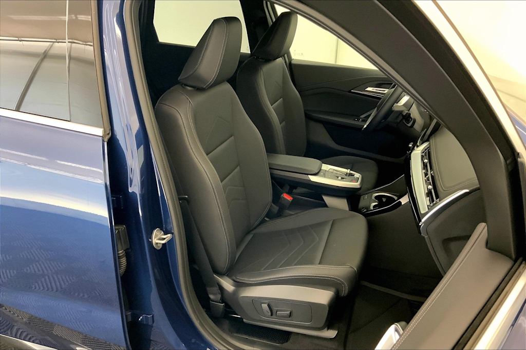 Thumbnail: 2025 BMW X1 - 12