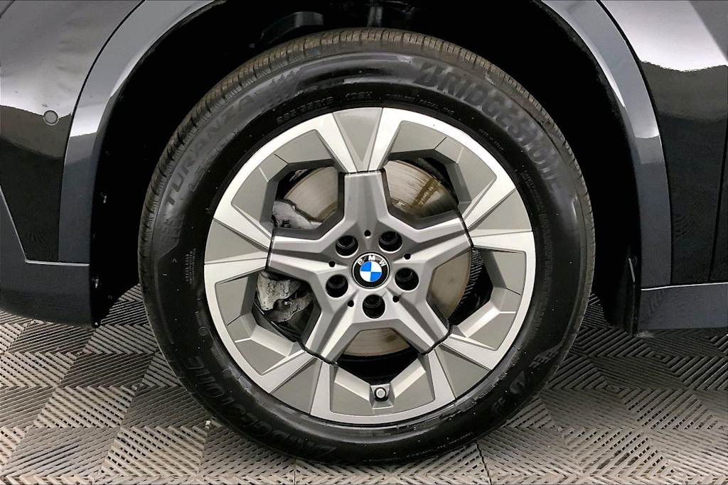 Thumbnail: 2025 BMW X1 - 8