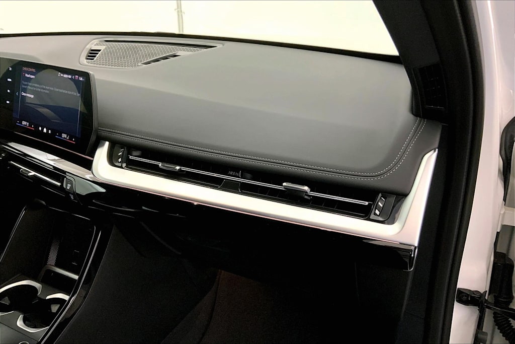 Thumbnail: 2025 BMW X1 - 24