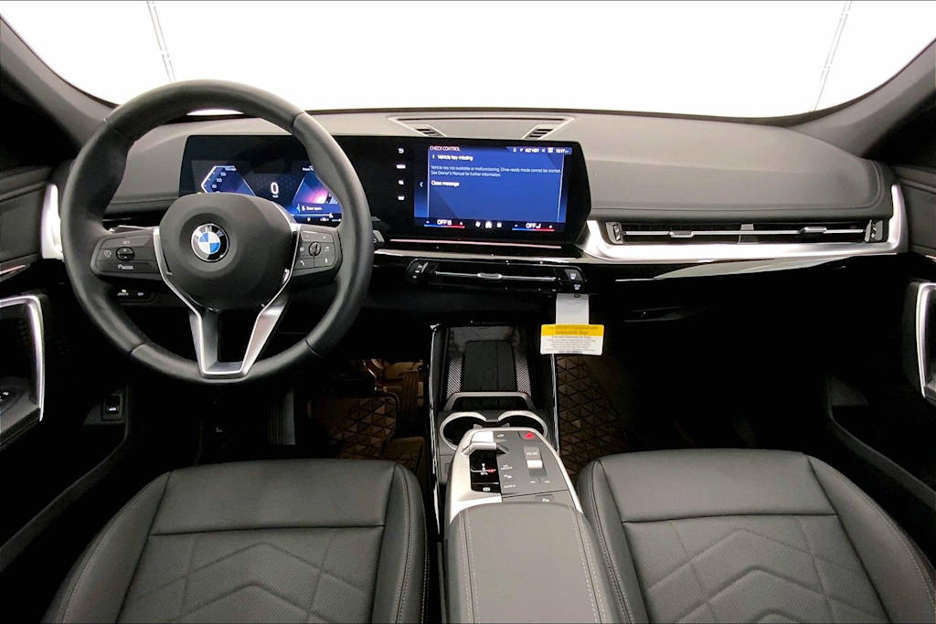 Thumbnail: 2025 BMW X1 - 10