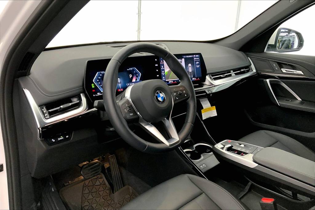Thumbnail: 2025 BMW X1 - 2