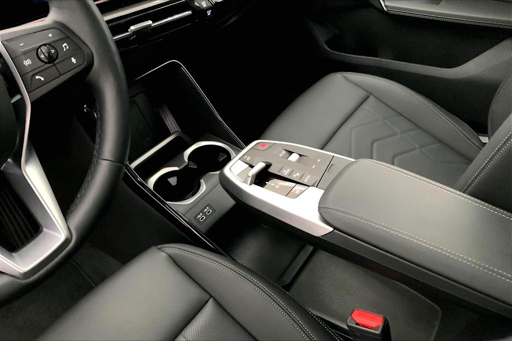 Thumbnail: 2024 BMW X1 - 17