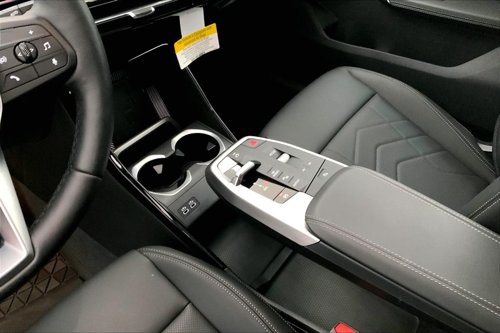 Thumbnail: 2025 BMW X1 - 16