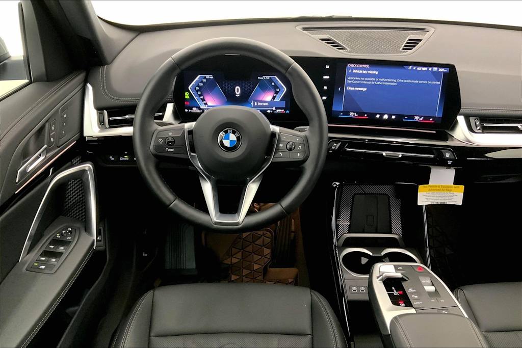 Thumbnail: 2025 BMW X1 - 14