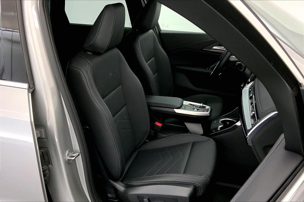 Thumbnail: 2025 BMW X1 - 12