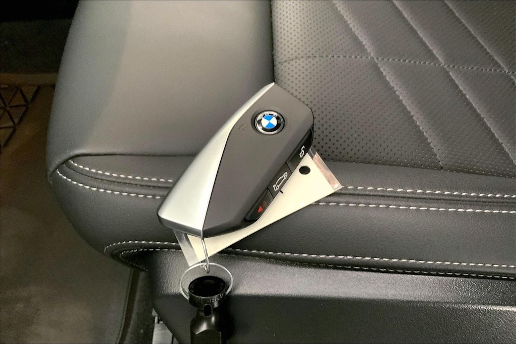 Thumbnail: 2025 BMW X1 - 19