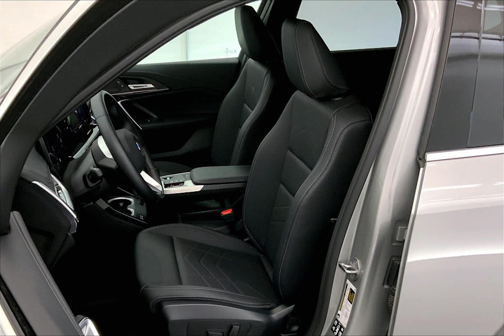 Thumbnail: 2025 BMW X1 - 11