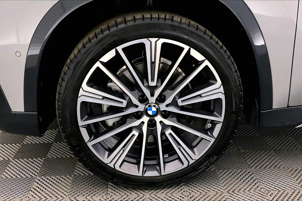 Thumbnail: 2025 BMW X1 - 8