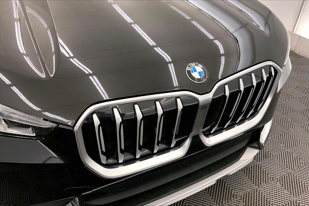Thumbnail: 2025 BMW X1 - 33