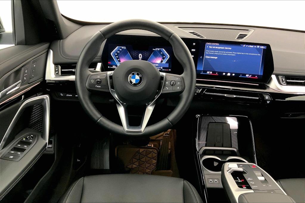 Thumbnail: 2025 BMW X1 - 14