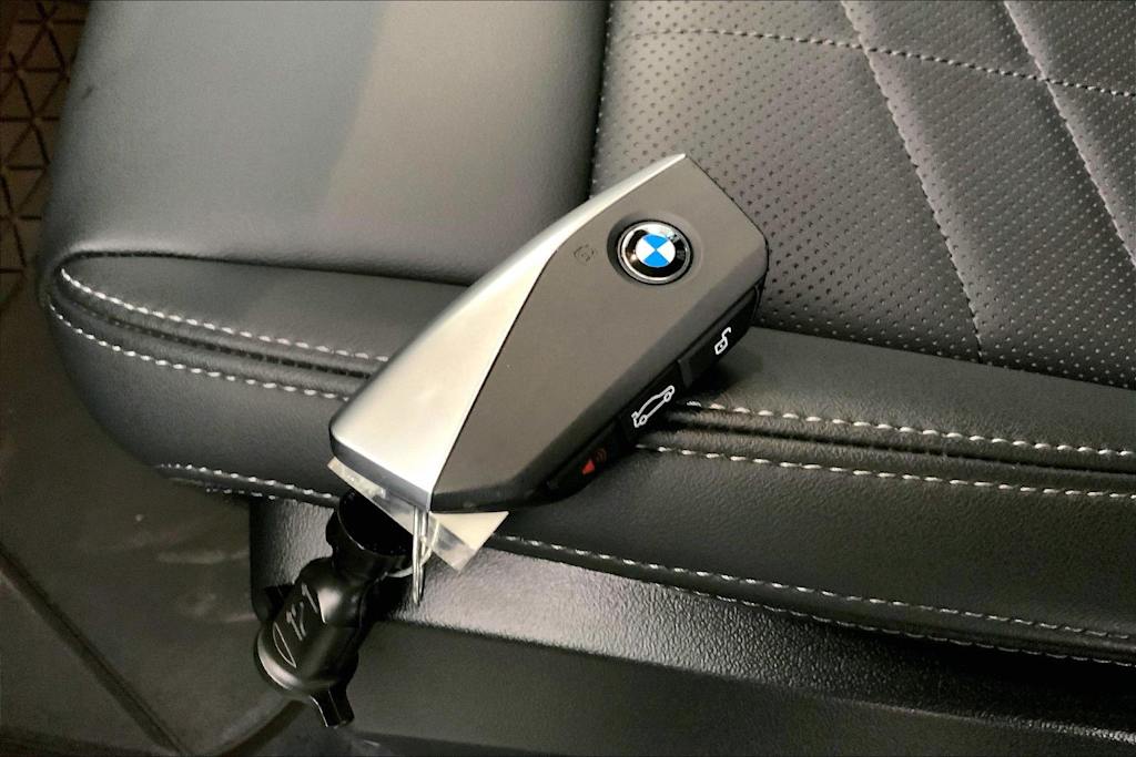 Thumbnail: 2025 BMW X1 - 20