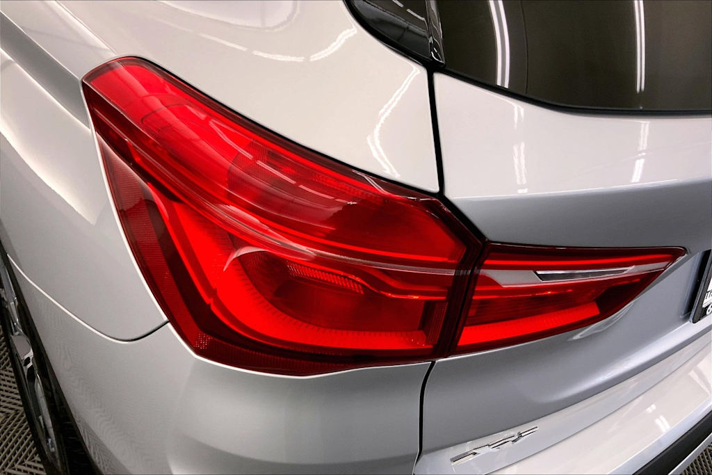 Thumbnail: 2021 BMW X1 - 32