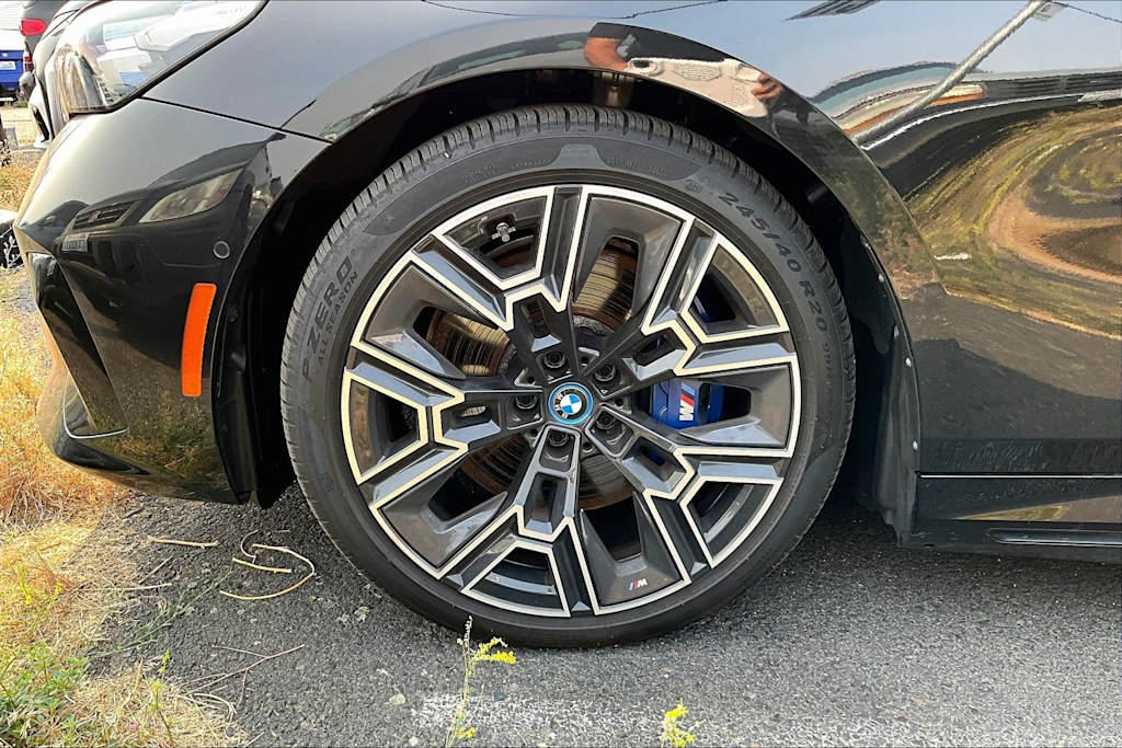 Thumbnail: 2025 BMW i5 - 7