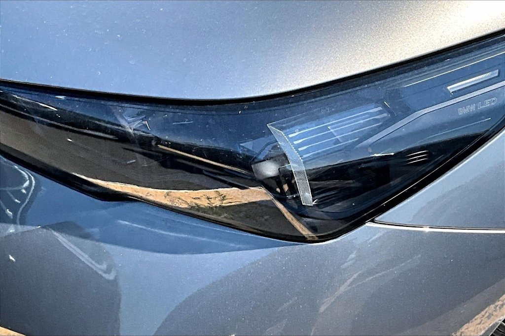 Thumbnail: 2025 BMW i5 - 18