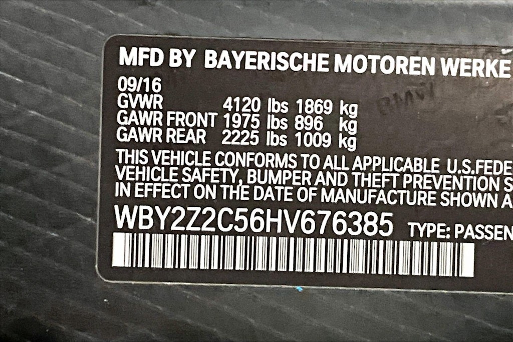 Thumbnail: 2017 BMW  - 18