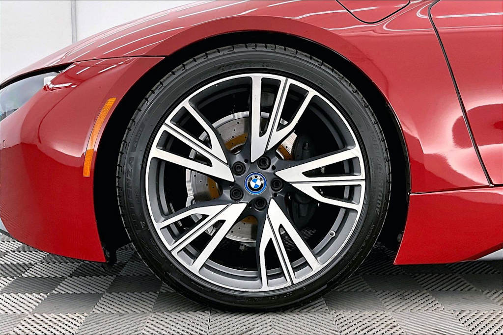 Thumbnail: 2017 BMW  - 7