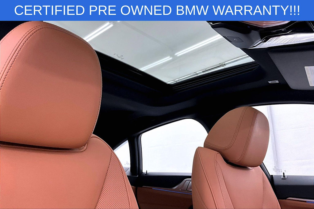 Thumbnail: 2023 BMW i4 - 30