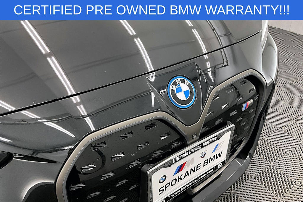 Thumbnail: 2023 BMW i4 - 33