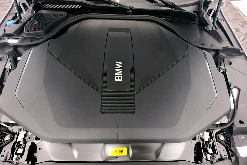 Thumbnail: 2024 BMW i5 - 21