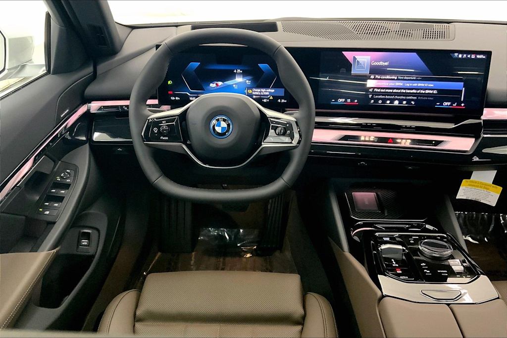 Thumbnail: 2024 BMW i5 - 14