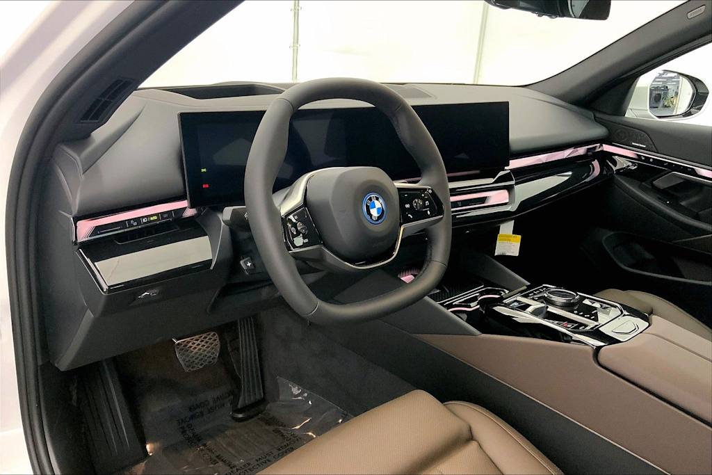 Thumbnail: 2024 BMW i5 - 3