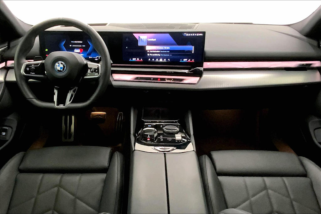 2024 BMW i5 eDrive40 10