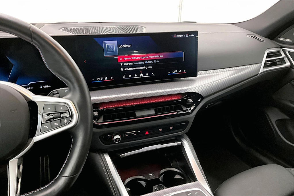 Thumbnail: 2025 BMW i4 - 15