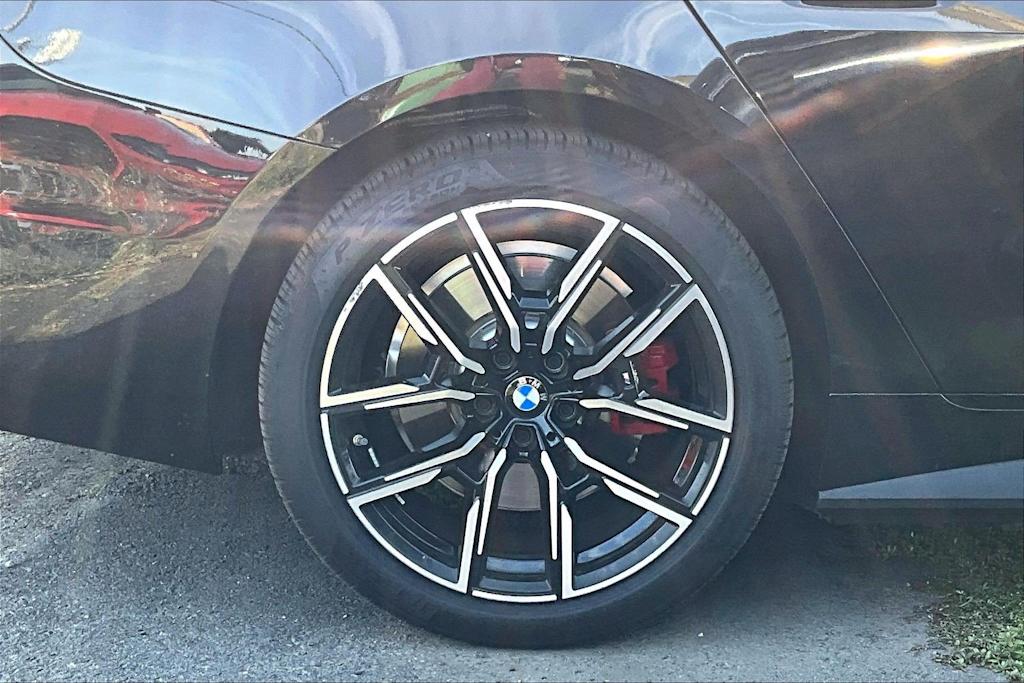 Thumbnail: 2025 BMW i4 - 20