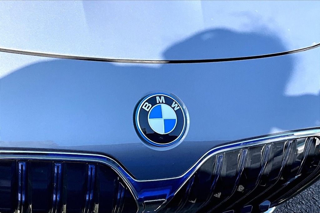 Thumbnail: 2026 BMW i7 - 19