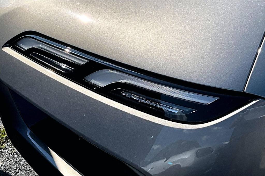 Thumbnail: 2026 BMW i7 - 17