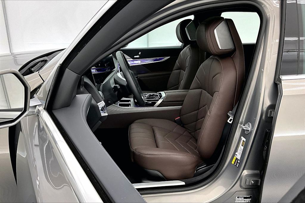Thumbnail: 2026 BMW i7 - 11