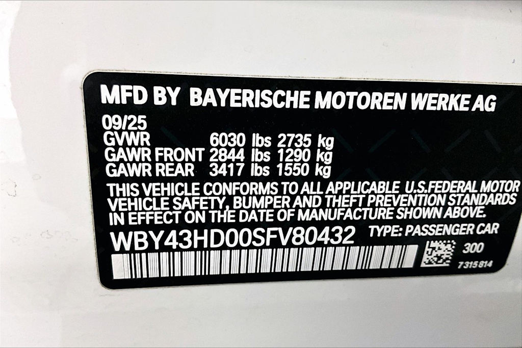 Thumbnail: 2025 BMW i4 - 19