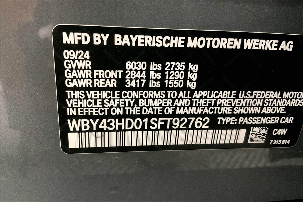 Thumbnail: 2025 BMW i4 - 21