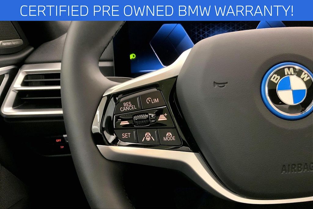 Thumbnail: 2025 BMW i4 - 25