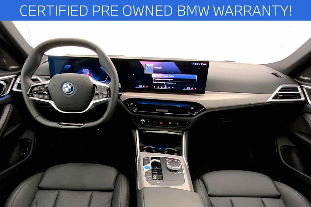 Thumbnail: 2025 BMW i4 - 10