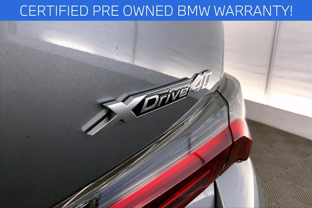 Thumbnail: 2025 BMW i4 - 7