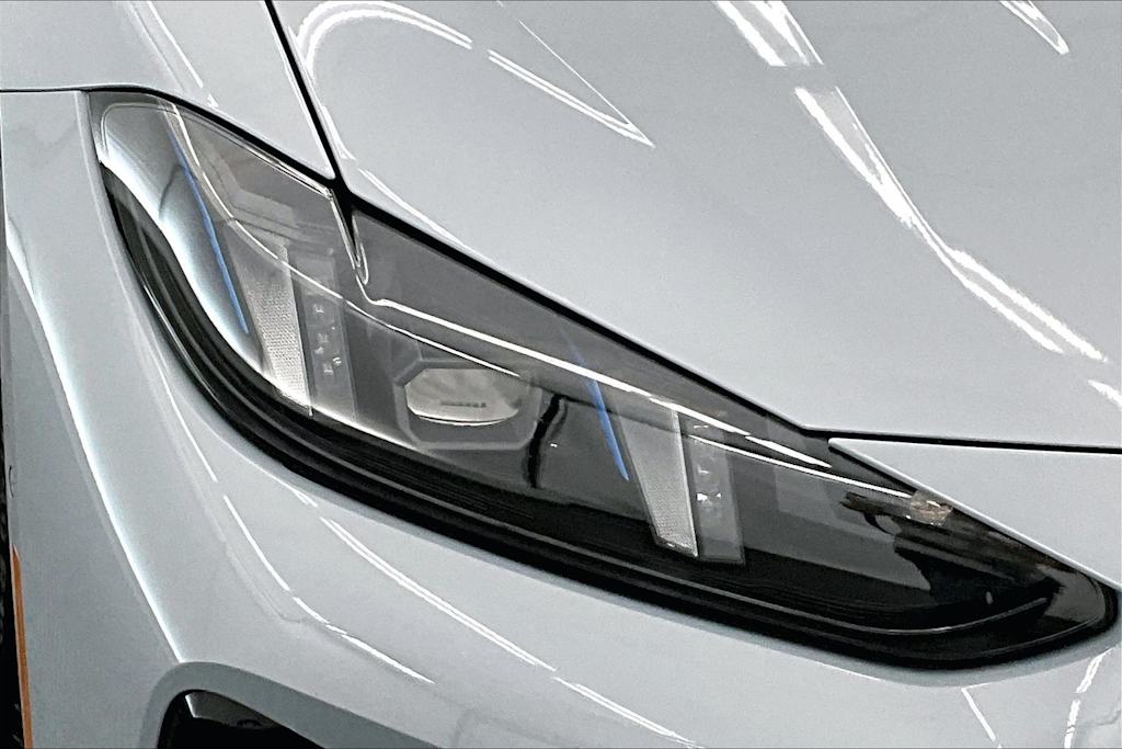 Thumbnail: 2025 BMW i4 - 31
