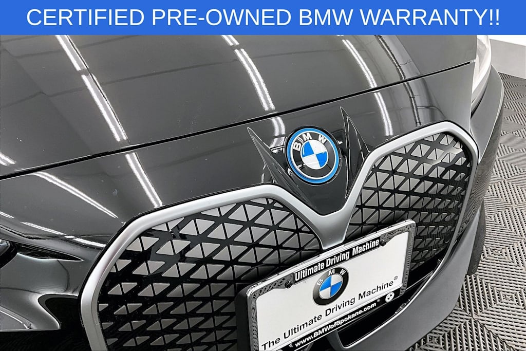 Thumbnail: 2025 BMW i4 - 33