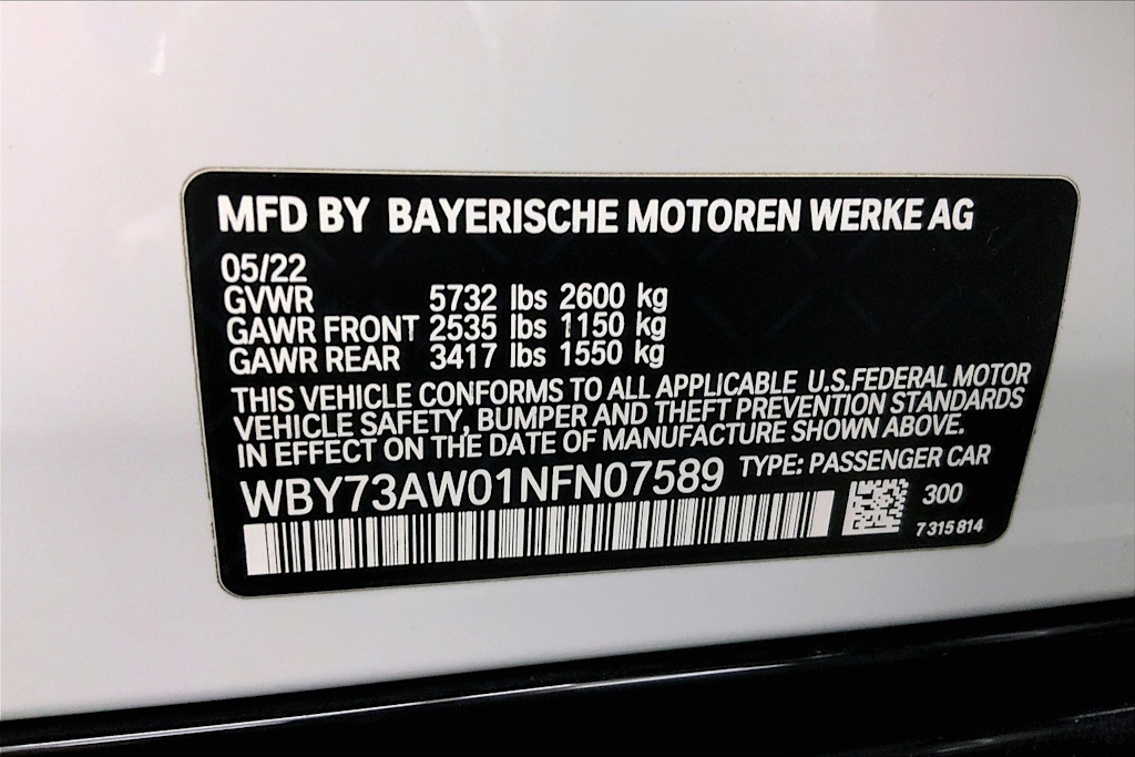 Thumbnail: 2022 BMW i4 - 21