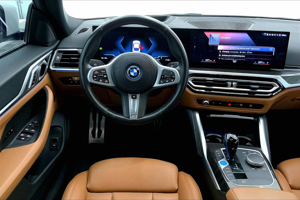 Thumbnail: 2022 BMW i4 - 14
