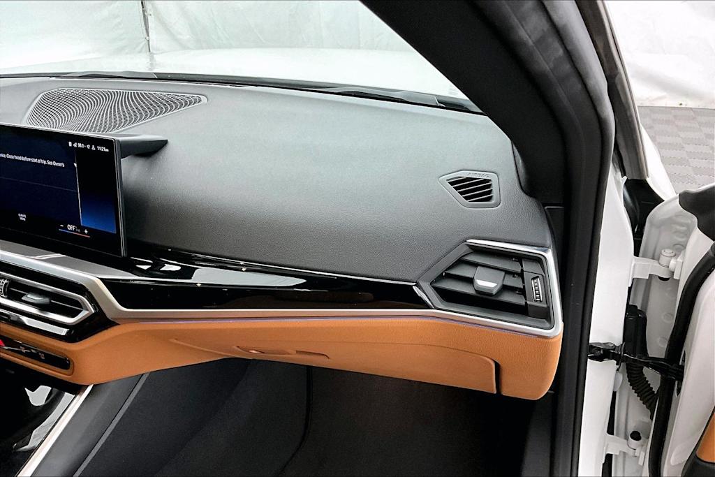 Thumbnail: 2023 BMW i4 - 23