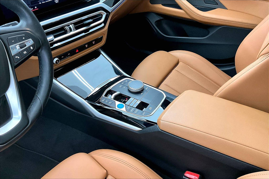Thumbnail: 2023 BMW i4 - 16