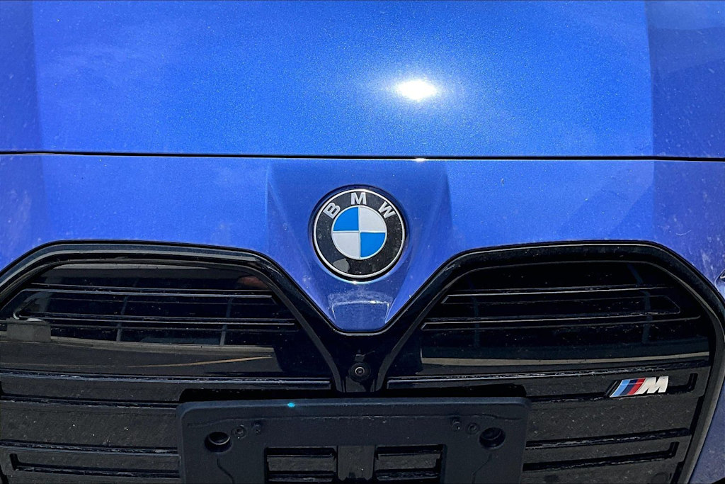 Thumbnail: 2026 BMW i4 - 18