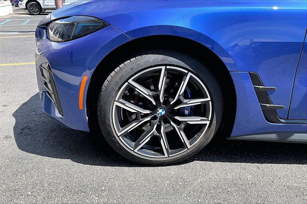 Thumbnail: 2026 BMW i4 - 7