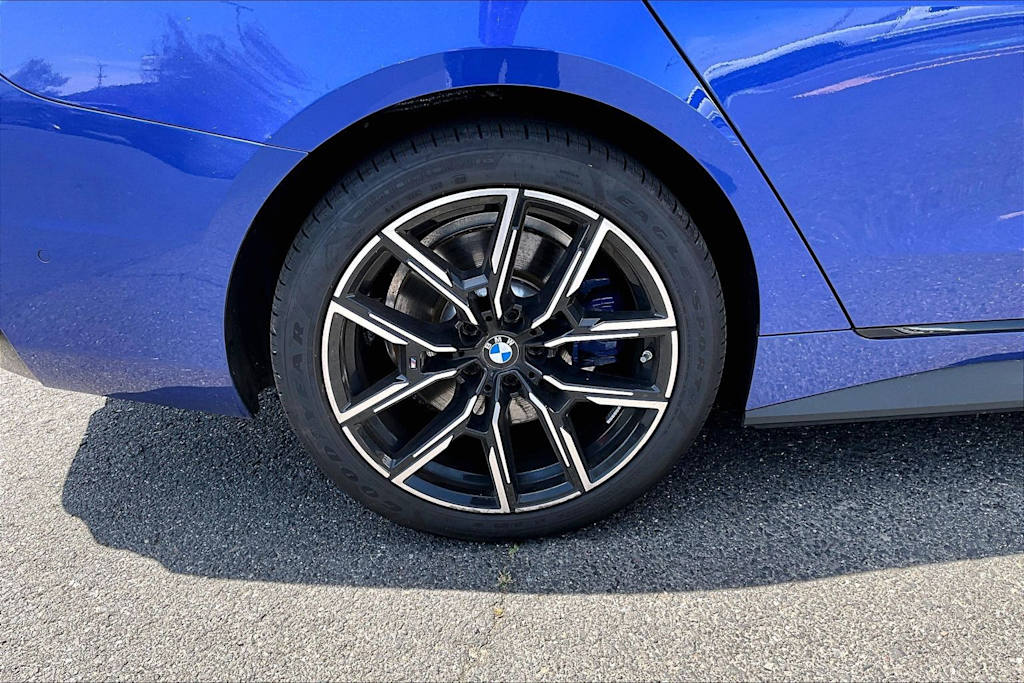 Thumbnail: 2026 BMW i4 - 20